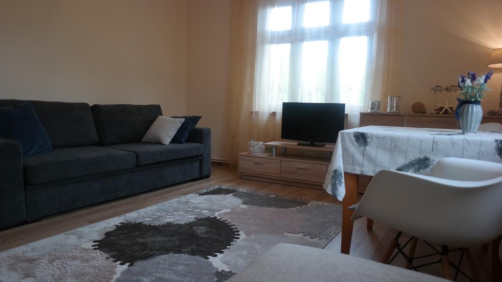 Apartament "Przy Molo" Miedzyzdroje Appartement Buitenkant foto